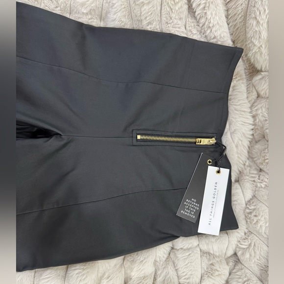 All Things Golden Second Skin Pants *Nwt Size SMALL - Picture 2 of 9